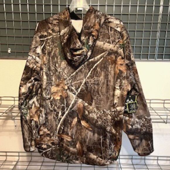 Camouflage Waterproof Hunting Jacket . Size: 2XL {50-52} . w/ Hoodie . Mossy Oak - Picture 1 of 5